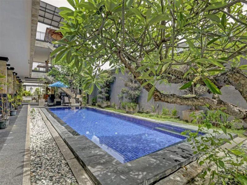 Super Oyo 3904 Kiki Bali 2* Legian